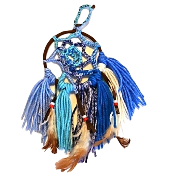 Hand Crafted Dreamcatcher Hand Knit Crochet Brown and Blue Yarn & feathers - Picture 2 of 16
